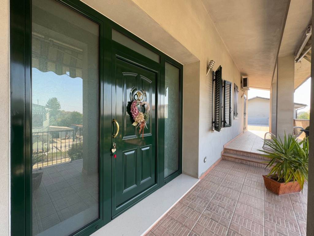 Appartamento a Noventa vicentina in VIA MATTEOTTI, 113 - Foto 2