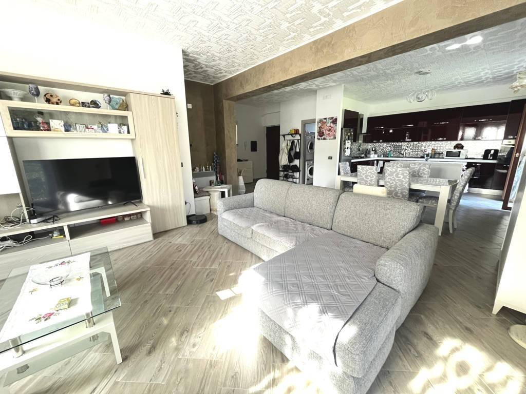 Appartamento a Fondi in Via Elio Vittorini - Foto 2