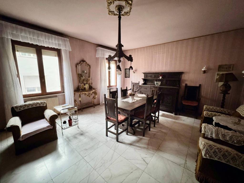 Appartamento a Piacenza in Via Giovanni Battista Scalabrini - Foto 2