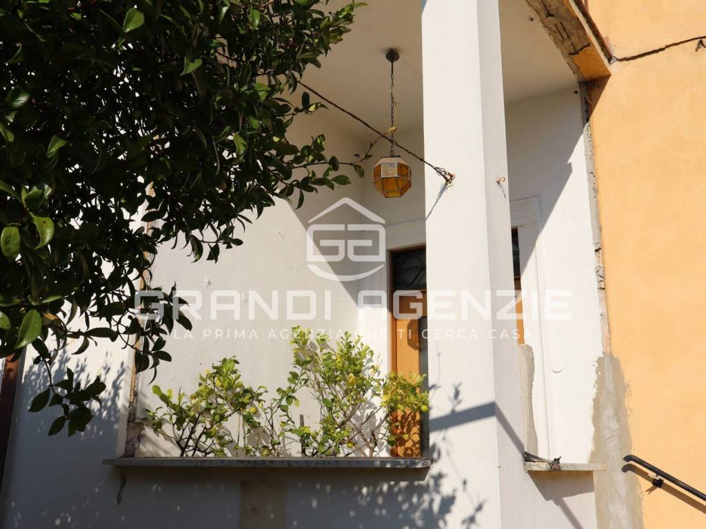 Villa a Verona in Via Saval, 5 - Foto 2
