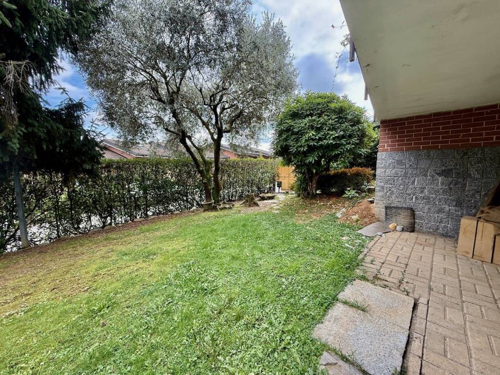 Villetta a schiera a Biella in Strada Cantone Bonino - Foto 4