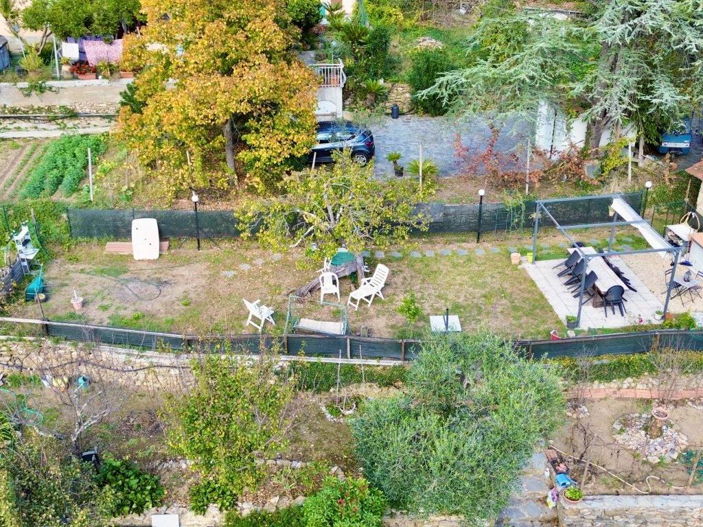 Casa indipendente a Prelà in Piazza Umberto I - Foto 5