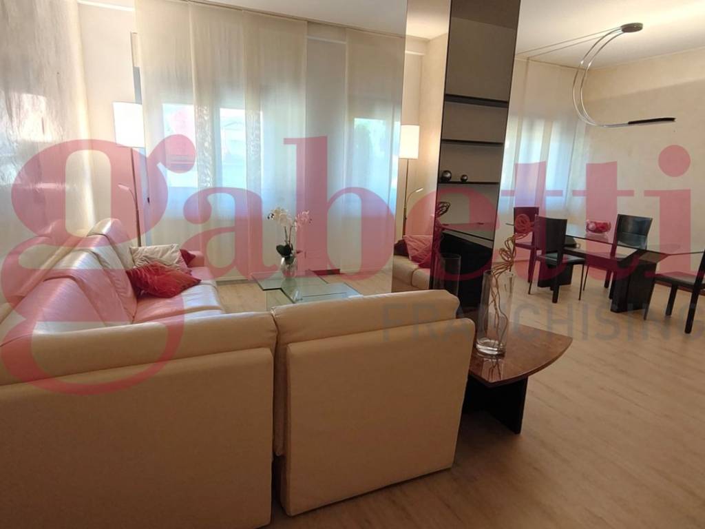 Appartamento a Bergamo in Viale Vittorio Emanuele II, 22 - Foto 2