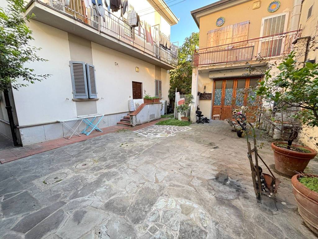 Villa a Prato in Via Bologna, 33 - Foto 2