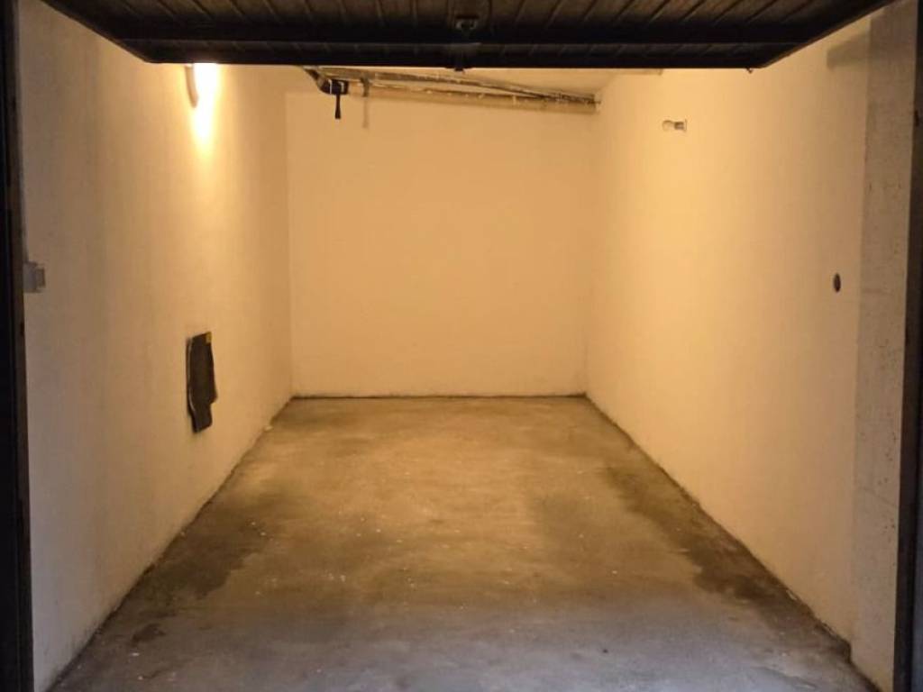 Box / garage a Udine in Via Piazza d'Armi, 68 - Foto 2