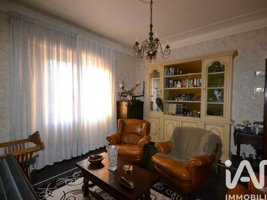 Appartamento a Genova in Via Pierino Negrotto Cambiaso, 6 - Foto 4