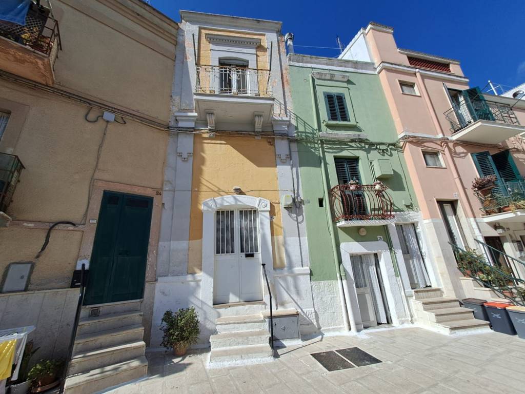 Casa indipendente a Valenzano in Largo San Benedetto, 25 - Foto 2