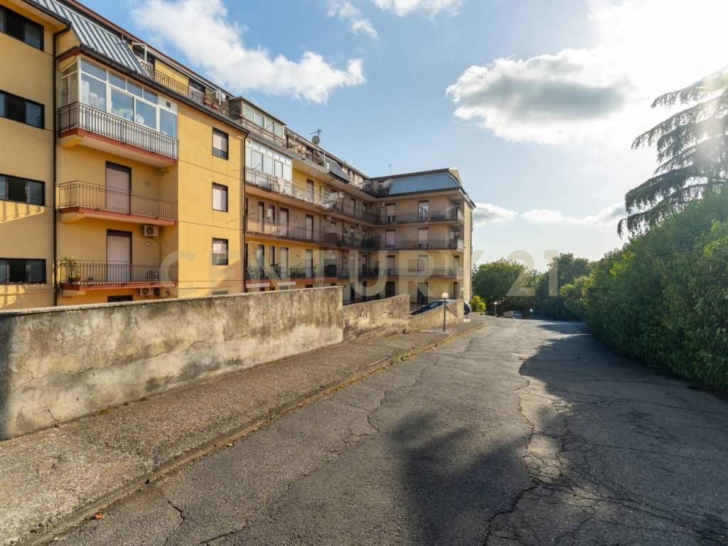 Appartamento a Belpasso in Via Cesare Battisti, 34 - Foto 4