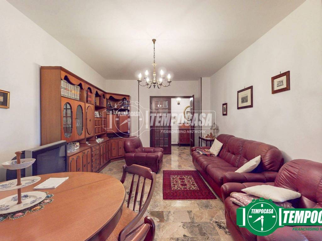 Appartamento a Novi ligure in Via Felice Cavallotti 90 - Foto 2