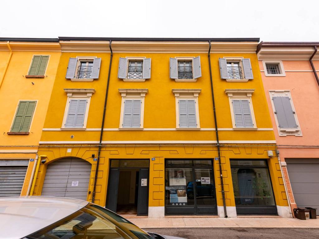Progetto a Carpi in Piazza dei Martiri - Foto 3