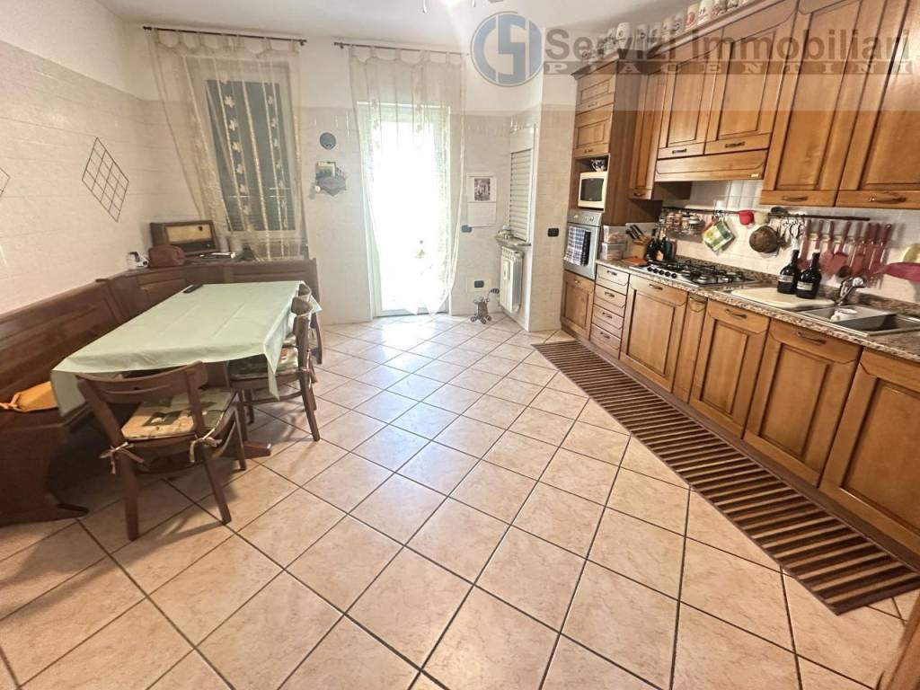 Villa a Calendasco in Via Guido Rossa, 1 - Foto 5