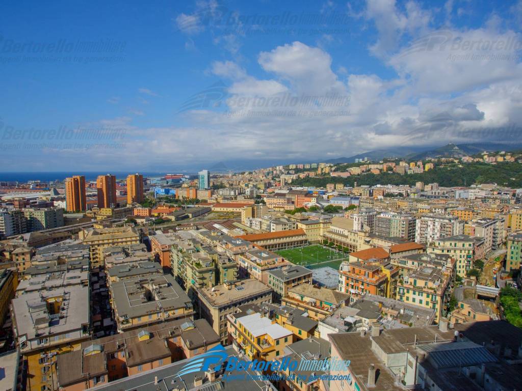 Appartamento a Genova in Via Gian Battista Monti, 21 - Foto 4
