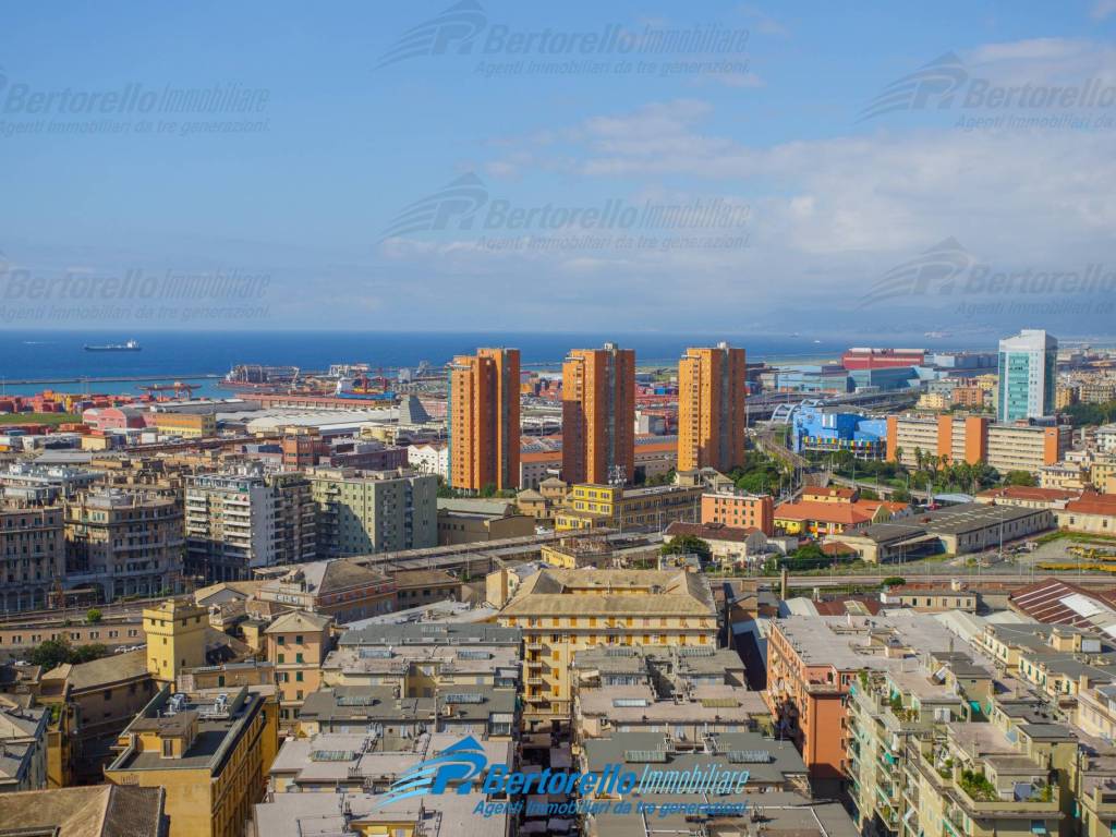 Appartamento a Genova in Via Gian Battista Monti, 21 - Foto 5