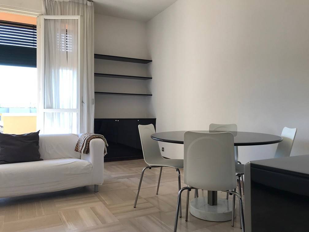 Appartamento a Lodi in Viale Madre Francesca Cabrini, 14 - Foto 3