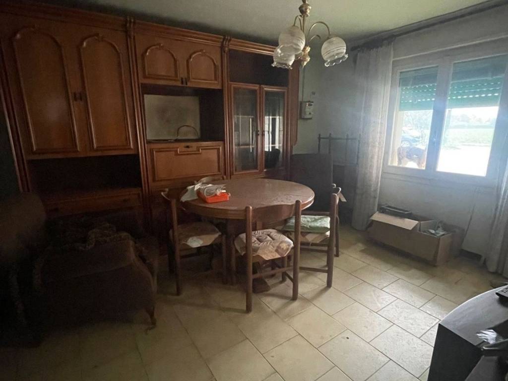 Villetta a schiera a Mirandola in Via Castello Venezia, 16 - Foto 5