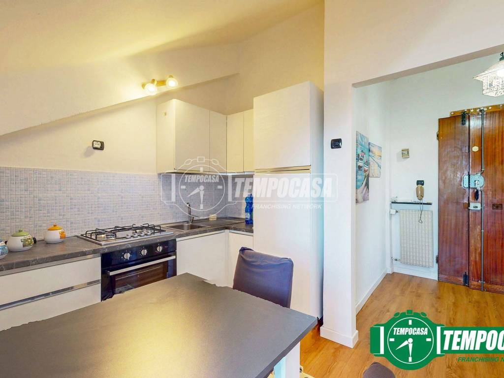 Attico / mansarda a Serravalle scrivia in Viale Martiri della Benedicta 107 - Foto 2