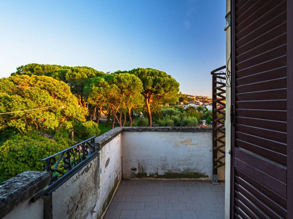 Appartamento a Monsummano terme in Via della Grotta Giusti - Foto 4