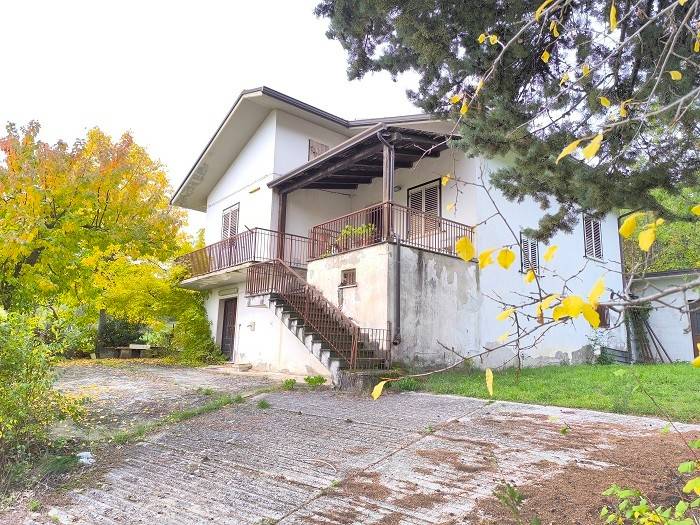 Villa a Gesualdo in Contrada Boschetto - Foto 4