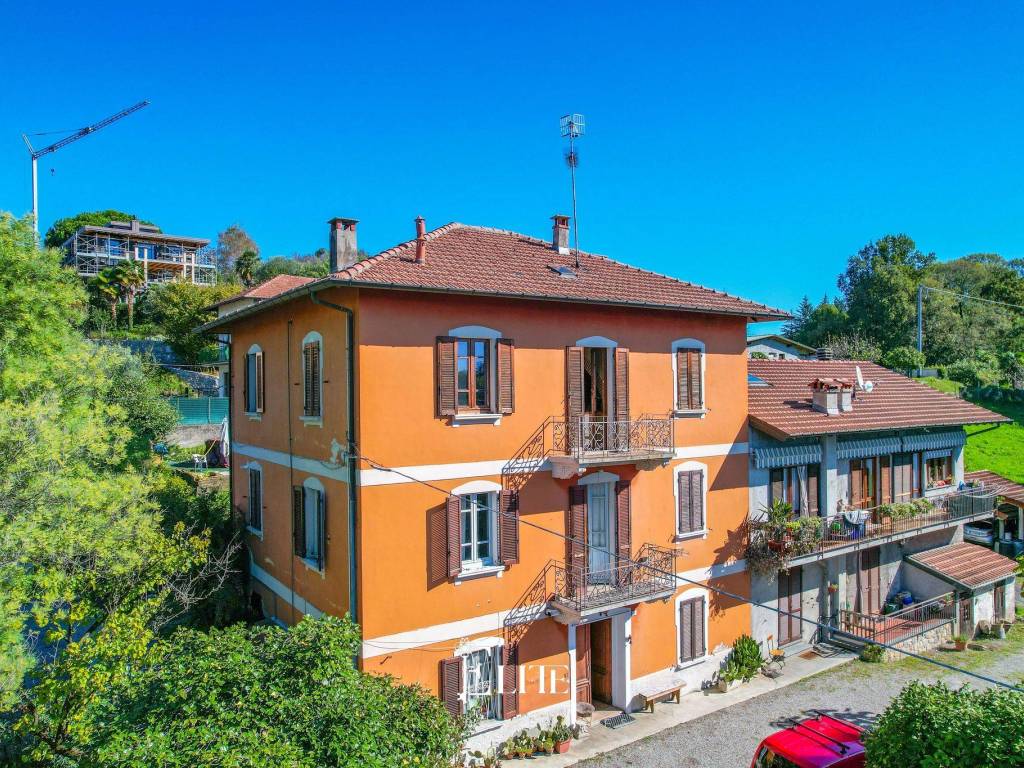 Villa a Angera in Via Bellavista, 2 - Foto 4