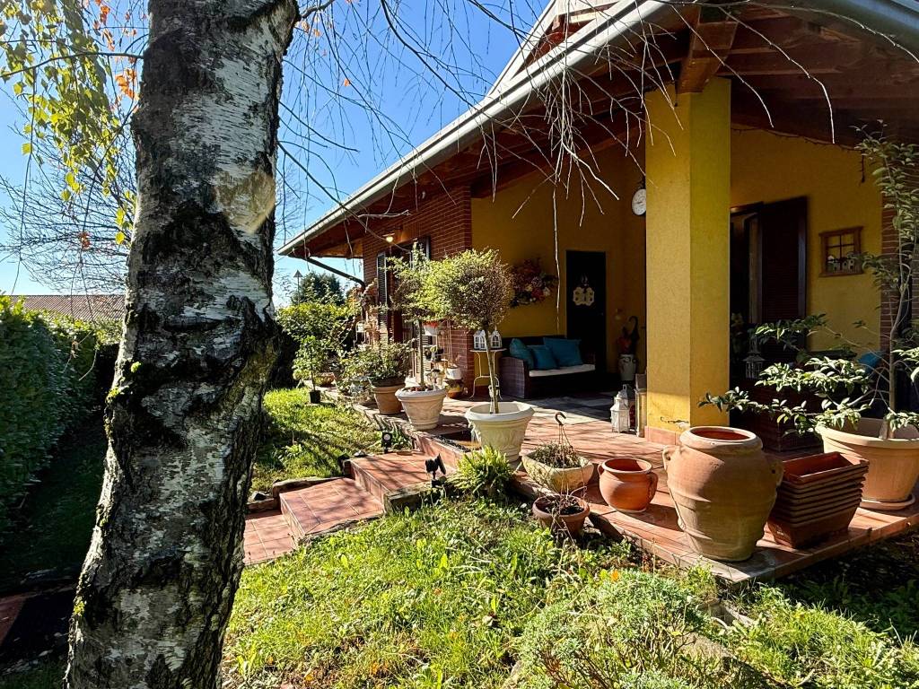 Villa a Imbersago in Via Parrocchiale - Foto 4