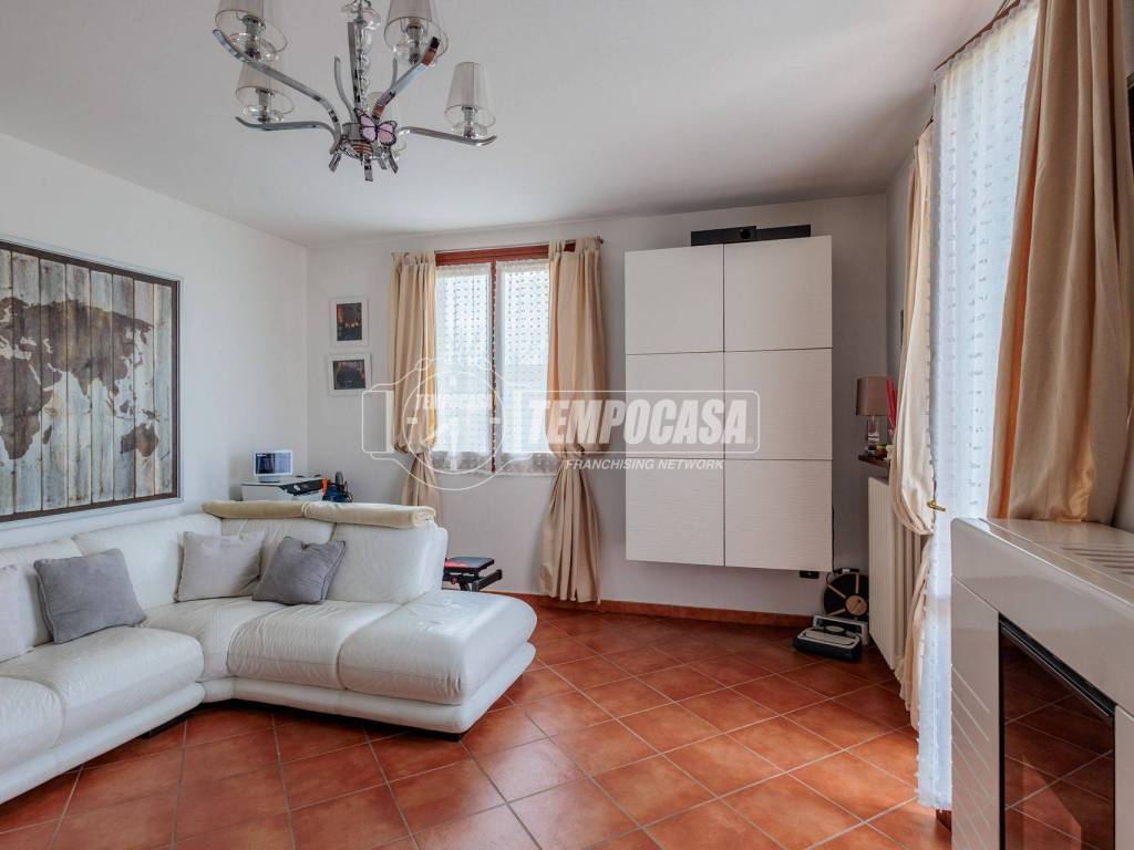 Appartamento a Collecchio in Strada Pavesi 5 - Foto 2