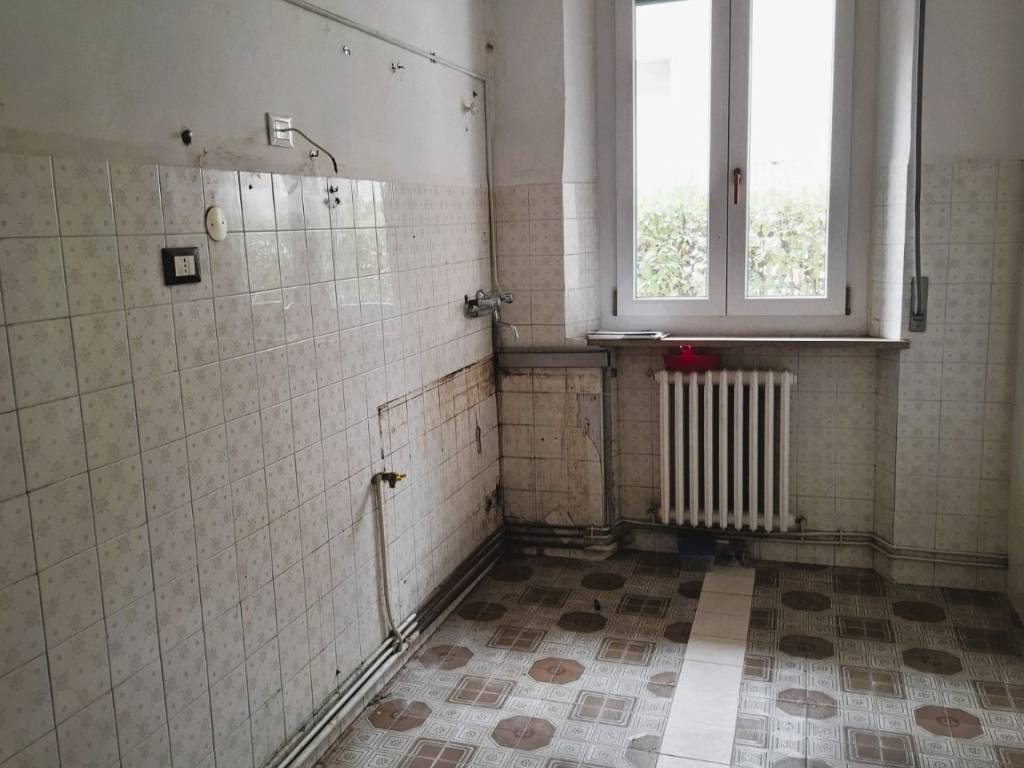 Appartamento a Jesi in Via Antonino Sarti - Foto 3
