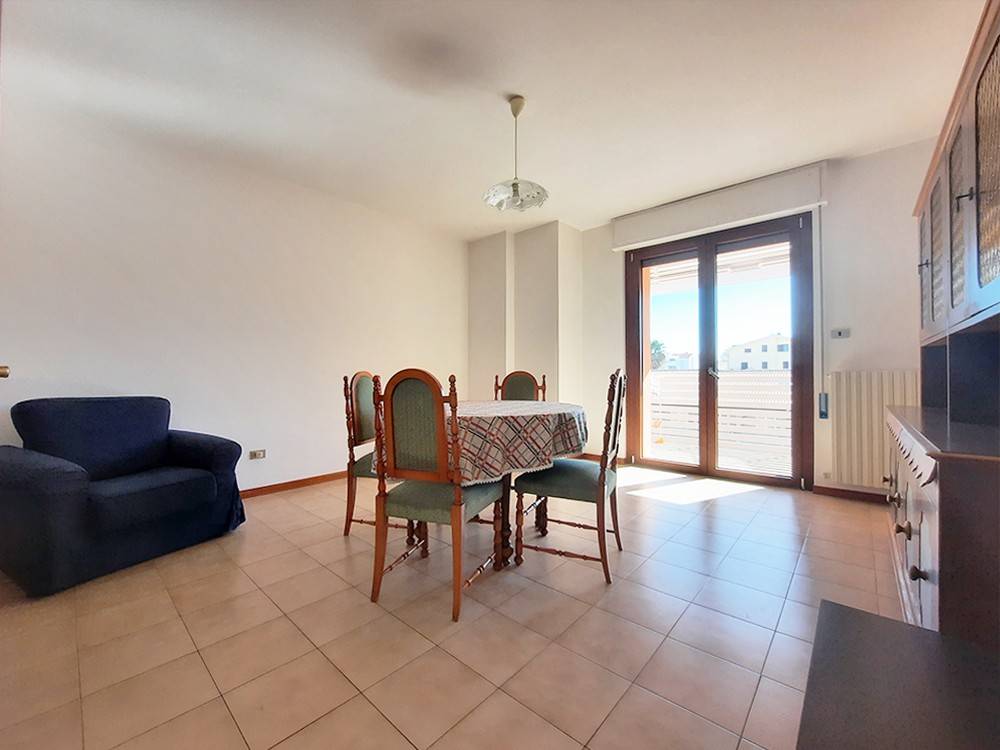 Appartamento a Tortoreto in Via 4 Novembre, 3 - Foto 2