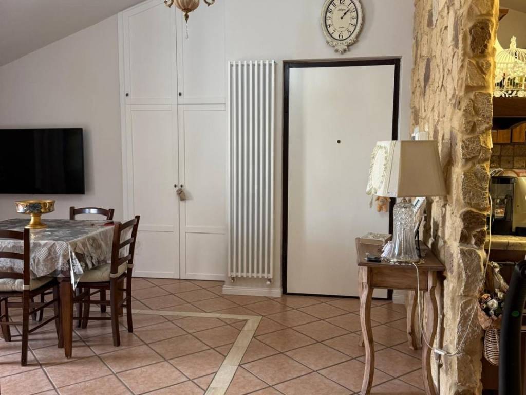 Appartamento a Bastia umbra in Via Foligno , 4 - Foto 4