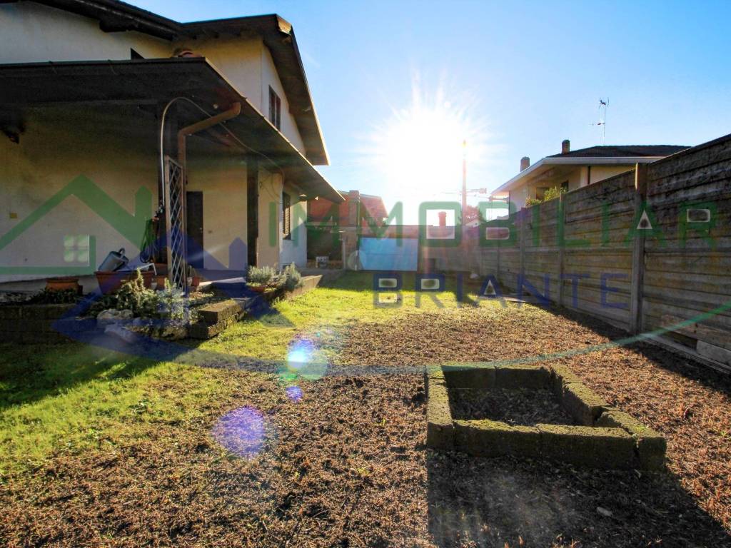 Villa a Somma lombardo in Via Salvioni - Foto 3