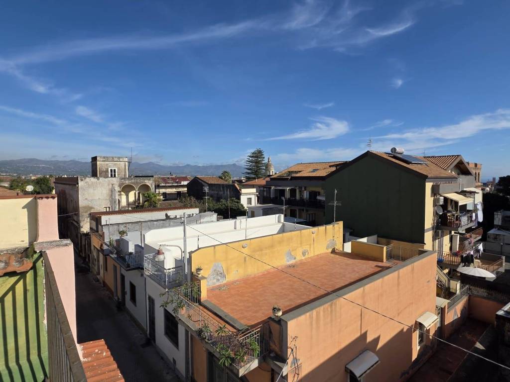 Casa indipendente a Riposto in Via Generale Antonino Cascino - Foto 4