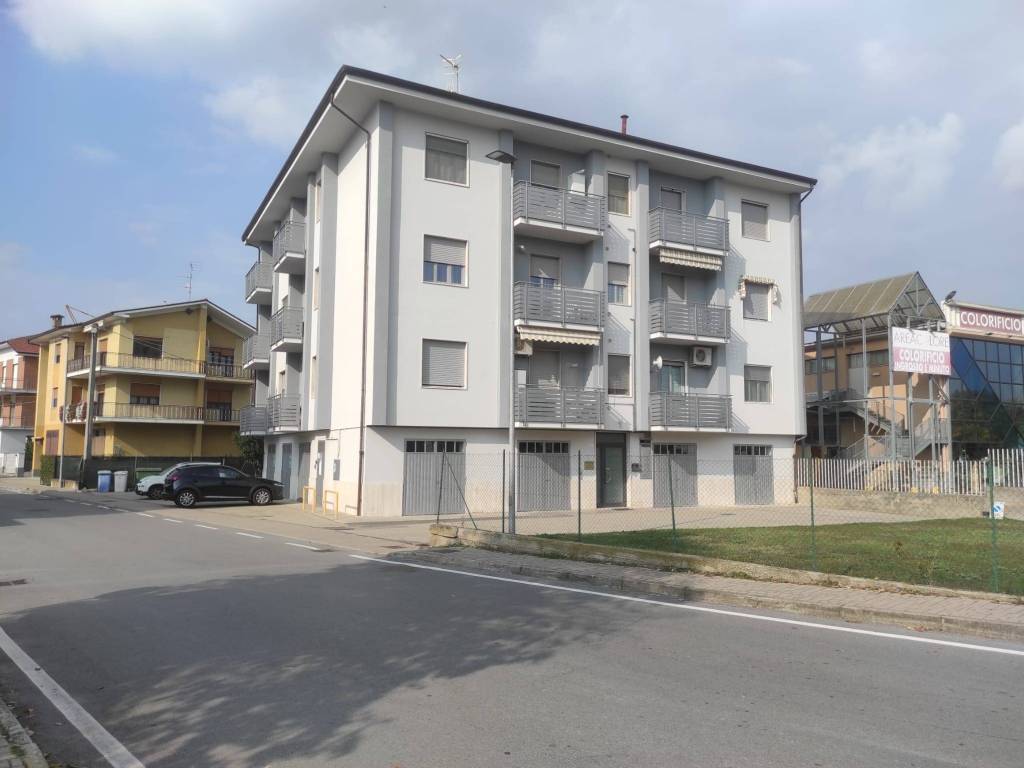 Appartamento a Alba in Via dell'Acquedotto, 2 - Foto 2