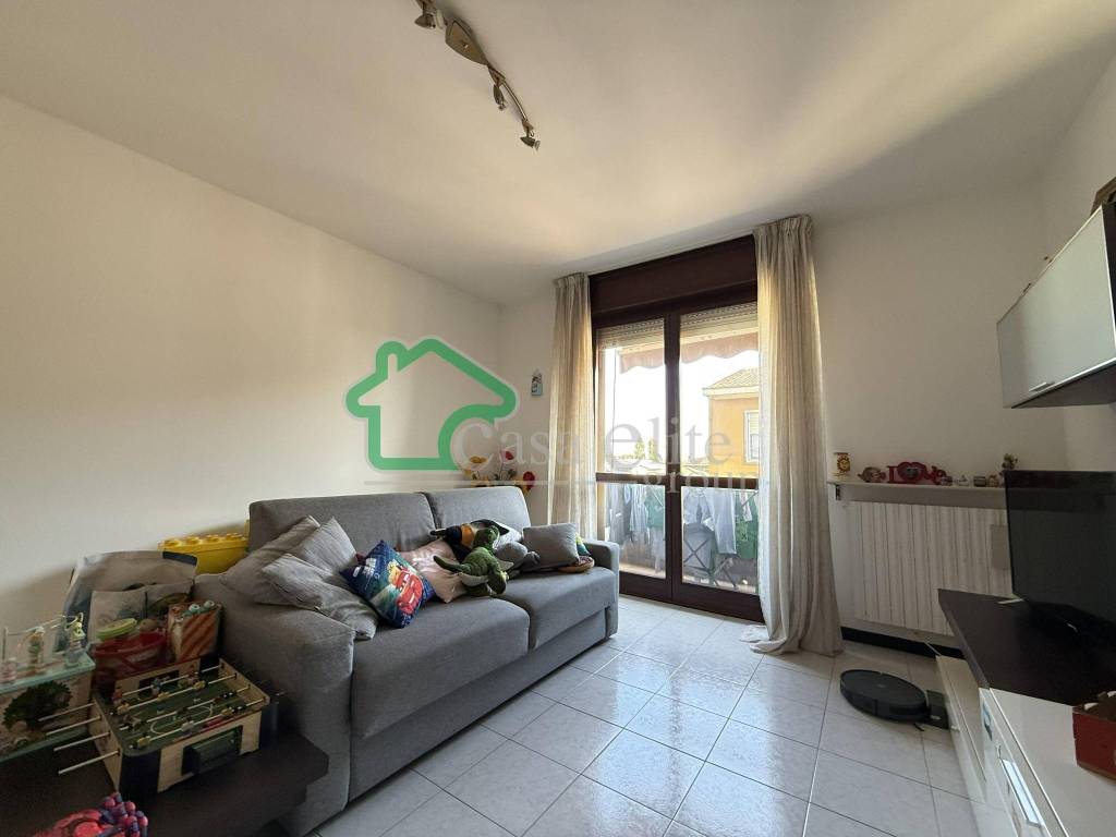 Appartamento a Lodi vecchio in Via Fratelli Cervi - Foto 2
