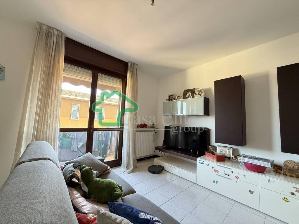 Appartamento a Lodi vecchio in Via Fratelli Cervi - Foto 4