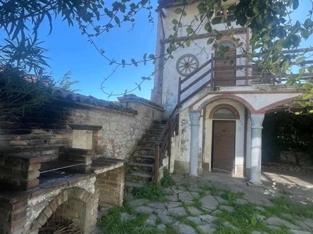 Villa a Tortona in Via Cesare Balbo, 12 - Foto 2