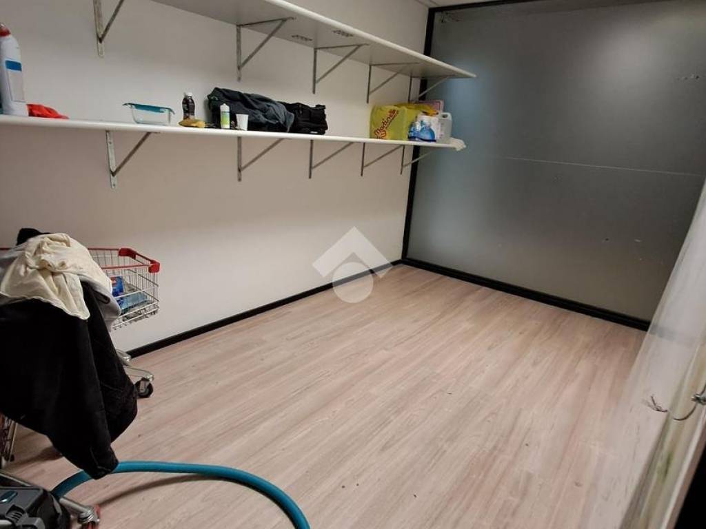 Immobile a Bussolengo in Via A. Dall'Oca Bianca, 3 - Foto 2