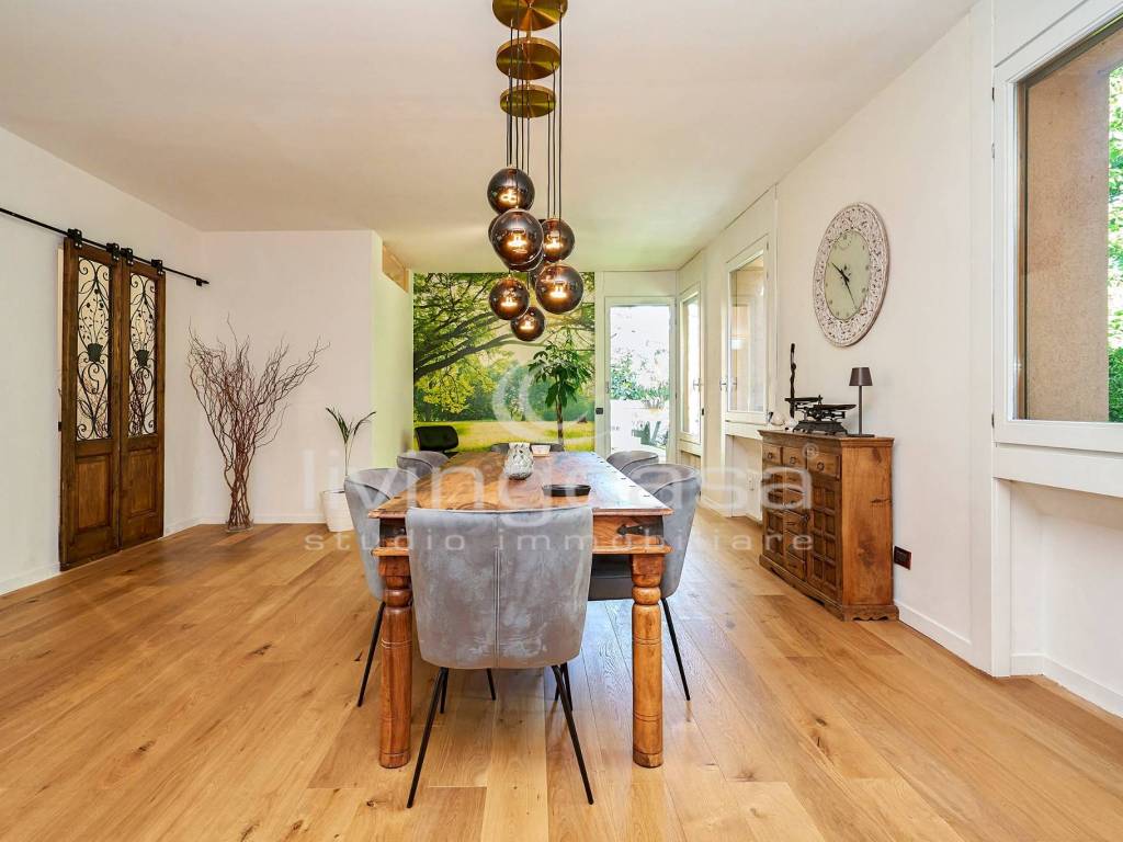 Appartamento a Barzanò in Via Giuseppe Mazzini - Foto 2