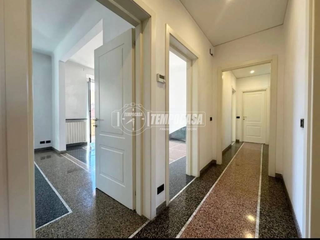 Appartamento a Vado ligure in Via Antonio Gramsci 30 - Foto 4