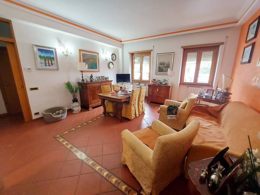 Appartamento a Grottaferrata in Piazza Giordano Bruno, 84 - Foto 5