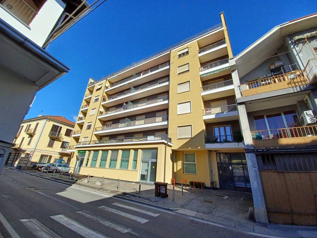 Appartamento a Borgofranco d'ivrea in Via Aosta, 24 - Foto 2