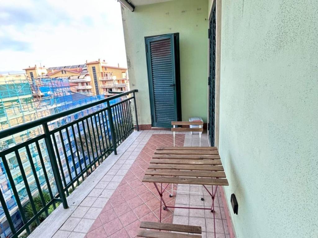 Appartamento a Monterotondo in Via Vulcano - Foto 2