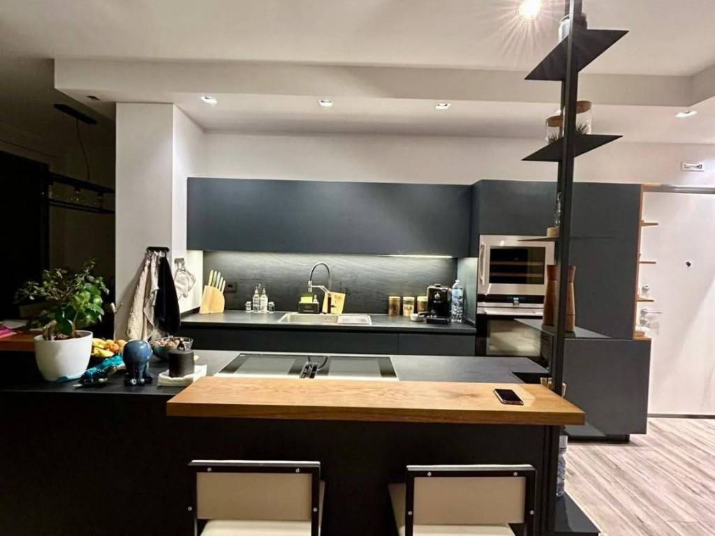 Attico / mansarda a Civitanova marche in Via Cristoforo Colombo - Foto 2