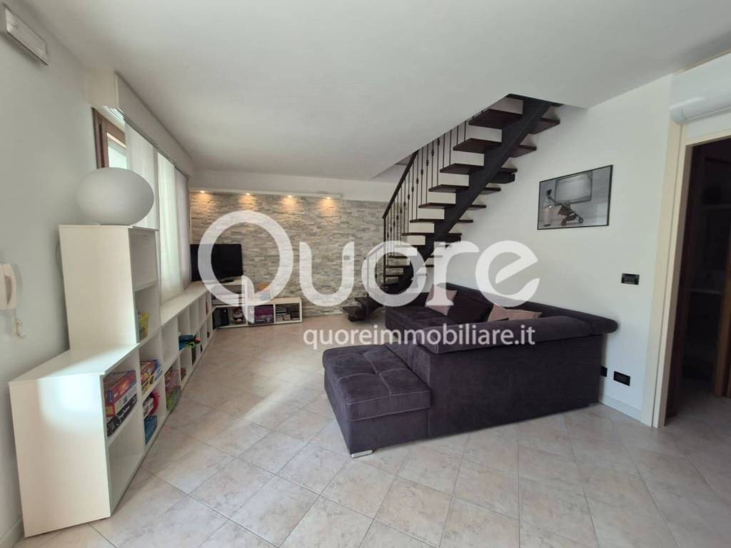 Casa indipendente a Udine in VIA PLANIS - Foto 2