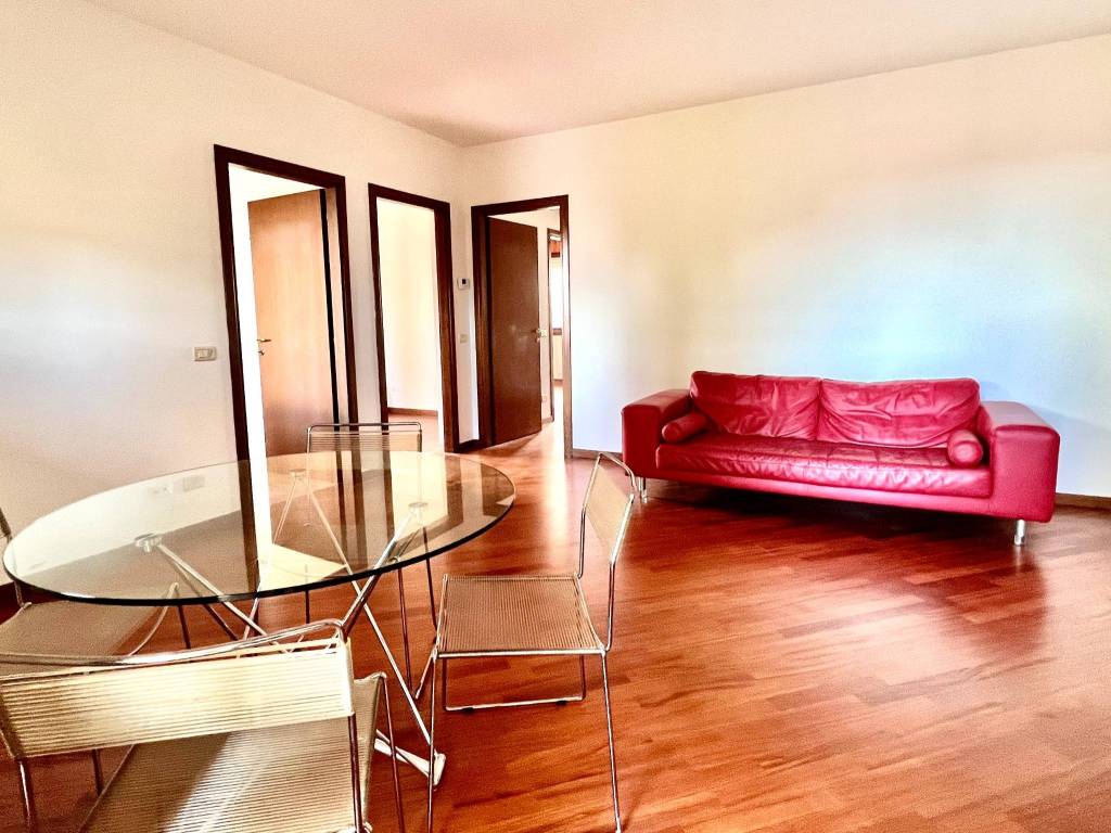 Appartamento a Modena in Via Tino Pelloni - Foto 4