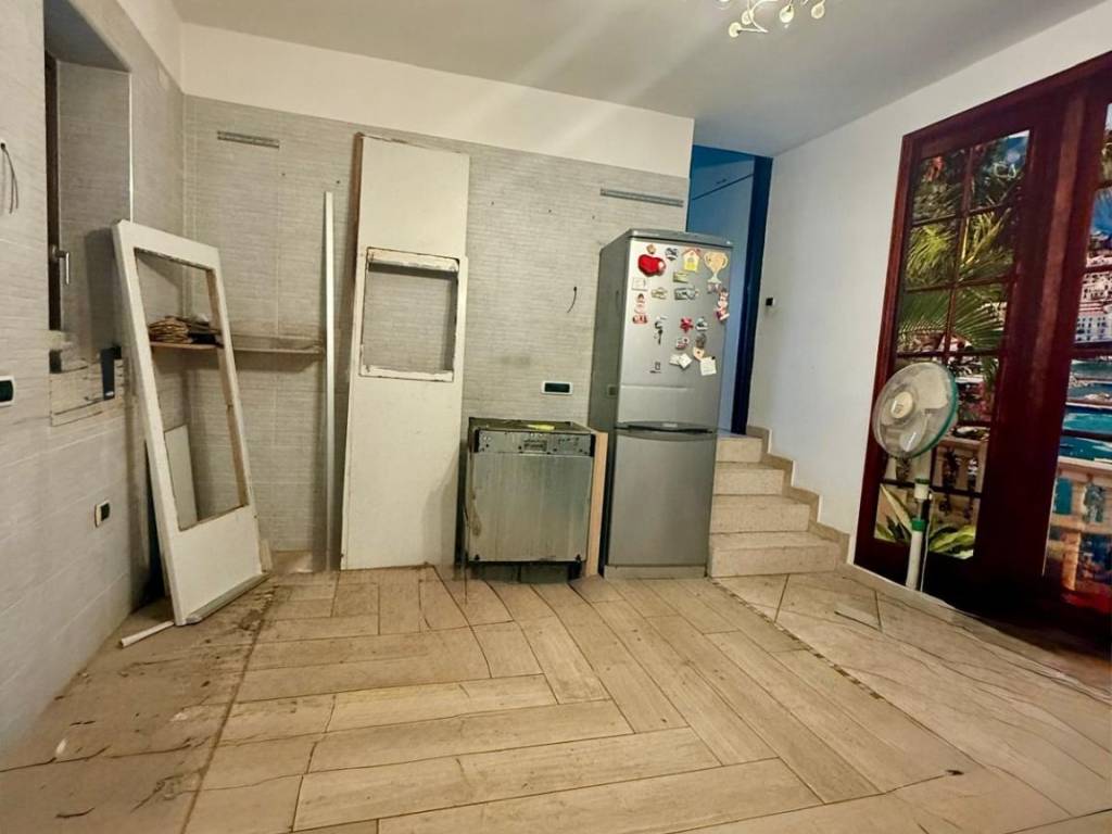 Appartamento a Angri in Via Ardinghi - Foto 4