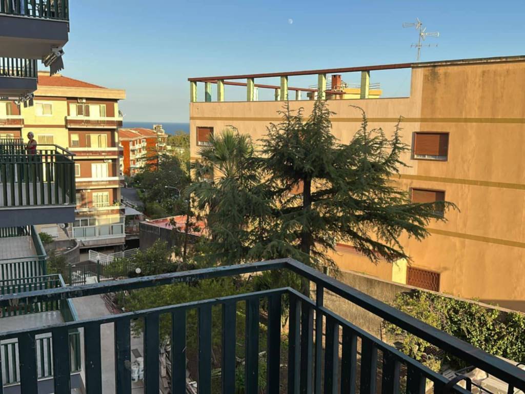 Appartamento a Catania in Via Domenico Morelli - Foto 2