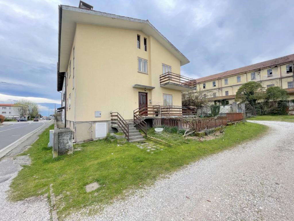 Casa indipendente a Udine in Via Buttrio - Foto 2