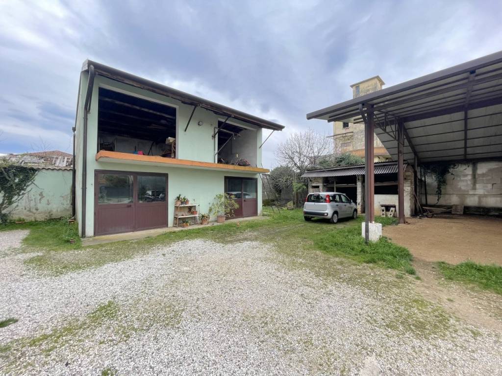 Casa indipendente a Udine in Via Buttrio - Foto 5