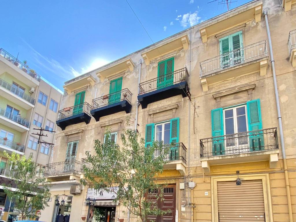 Appartamento a Messina in Via Nino Bixio - Foto 4