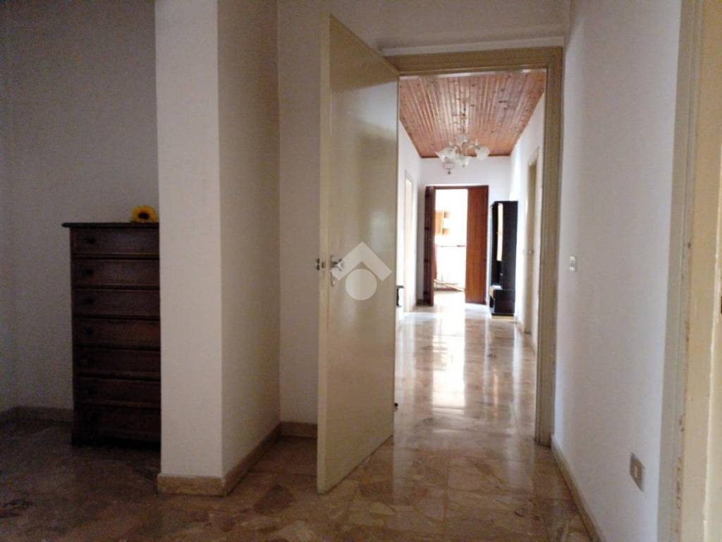 Appartamento a Castrolibero in Viale della Resistenza, 58 - Foto 3