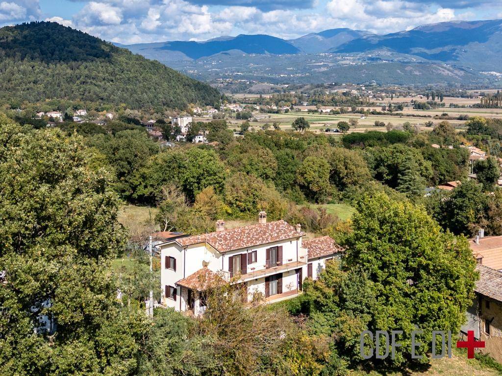 Villa a Greccio in Via Capoliminti - Foto 3